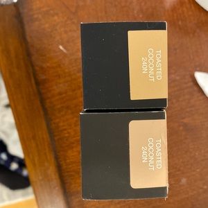 2 boxes unopened new Huda beauty foundation
